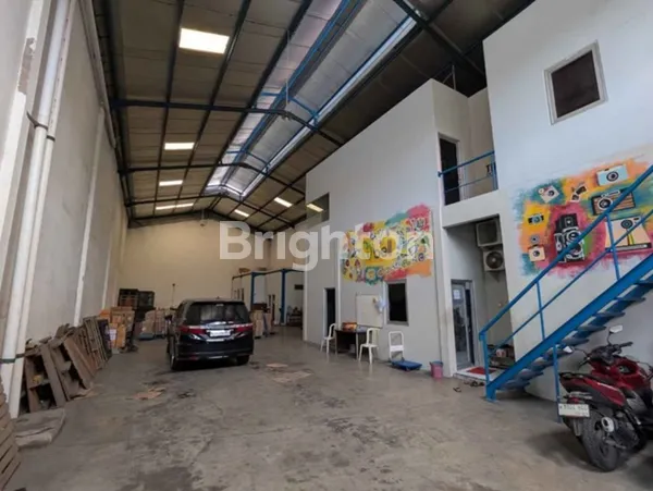 image PERGUDANGAN RITZGATE SIAP PAKAI ROW JALAN SANGAT LUAS AKSES KONTAINER (6)