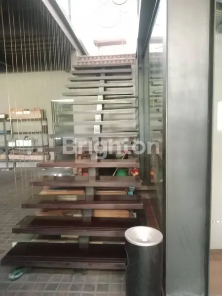 image RAYA DEMAK COCOK UNTUK SHOWROOM ATAU GUDANG LOKASI STRATEGIS (4)