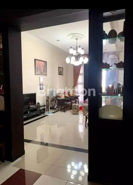 image RUMAH EKSKLUSIF 300/442 DI JL PINANG MERAH (5)