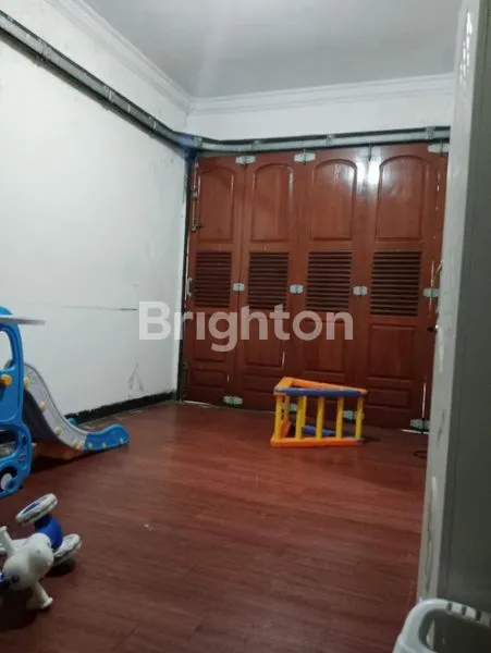 image RUMAH EKSKLUSIF 300/442 DI JL PINANG MERAH (8)