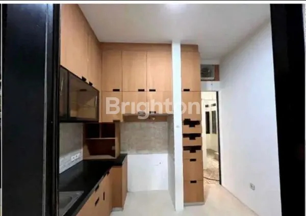 image RUMAH MEWAH SIAP HUNI  LUAS 402 M² DI FAJAR INDAH (2)