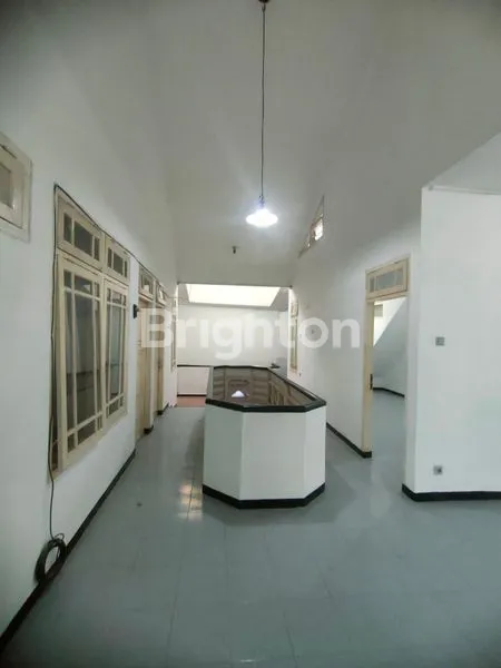 image RUMAH MEWAH 6KT LB 250M² DEKAT GALAXY (3)