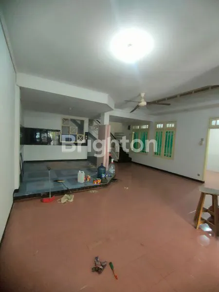 image RUMAH MEWAH 6KT LB 250M² DEKAT GALAXY (7)