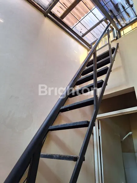 image RUMAH STRATEGIS SEMARANG SELATAN DEKAT JAVA MALL SEMARANG (3)