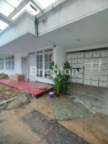 image RUMAH KANTOR LT 400M² DI WISMA PERMAI (3)