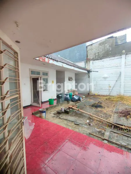 image RUMAH KANTOR LT 400M² DI WISMA PERMAI (6)