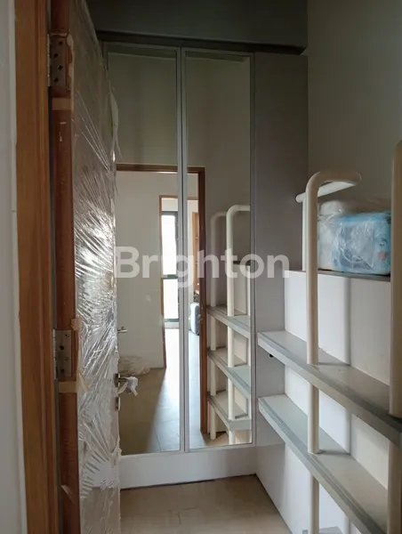 image RUMAH TABEBUYA INVENSIHAUS BSD FULL FURNISH SIAP HUNI (3)