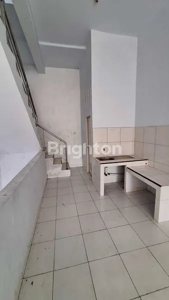 image RUKO 3 LT STRATEGIS DEKAT RS LABUANG BAJI (6)