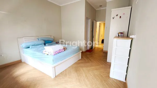 image RUMAH TANJUNG DUREN 3 LANTAI SEMI FURNISH SIAP DIHUNI & BEBAS BANJIR (4)