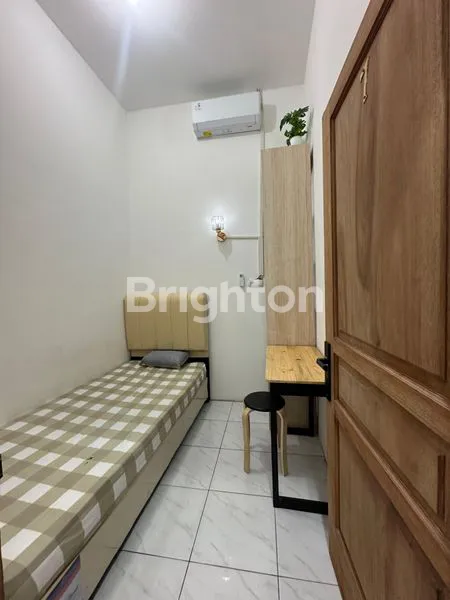 image RUMAH KOST MERUYA SELATAN (7)