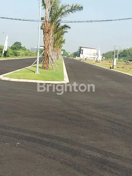 image RUMAH DESAIN MINIMALIS MODERN KONTEMPORER TYPE JENEWA LOKASI SUKODONO (4)