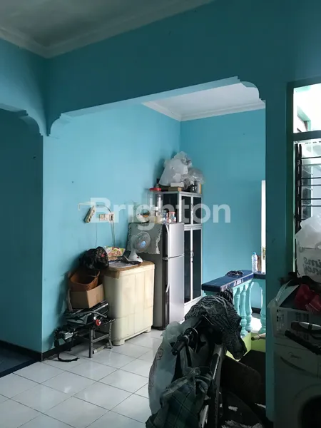 image  RUMAH SIMPANG DARMO PERMAI SELATAN DEKAT PEPAYA FRESH MART, DEKAT HR MUHAMMAD, DEKAT PAKUWON MALL PTC (1)