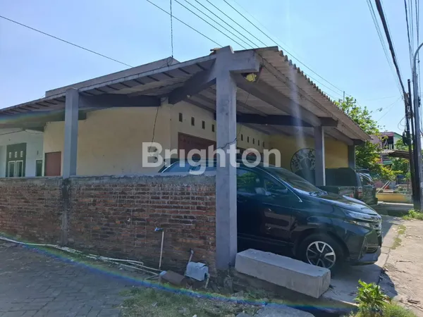 image RUMAH & TANAH LOKASI STRATEGIS NOL JALAN RAYA SUMUR WELUT SURABAYA !! (4)