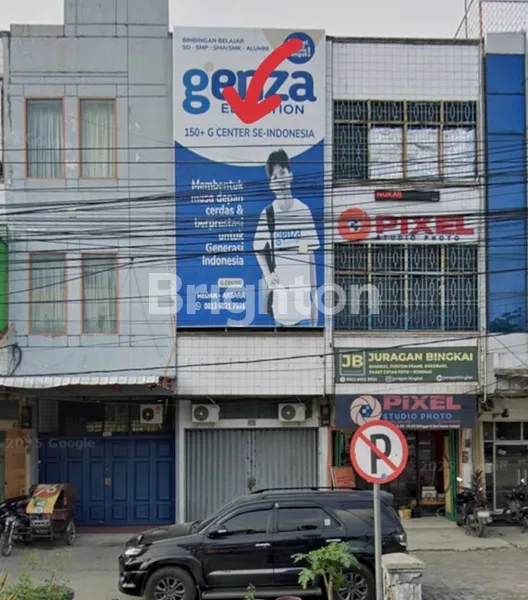 RUKO 3,5 TINGKAT JLN LETDA SUJONO DEKAT MMTC