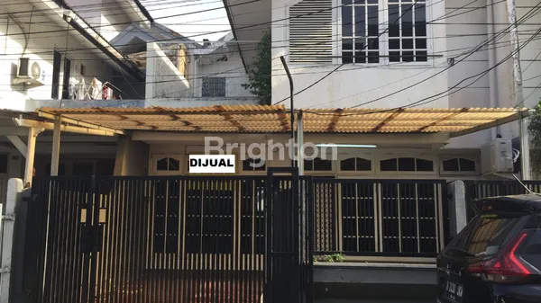 image RUMAH KANTOR DALAM KOMPLEK KOMERSIAL JL JEND SUPRAPTO CEMPAKA PUTIH STRATEGIS EKONOMIS DKT RS YARSI (2)