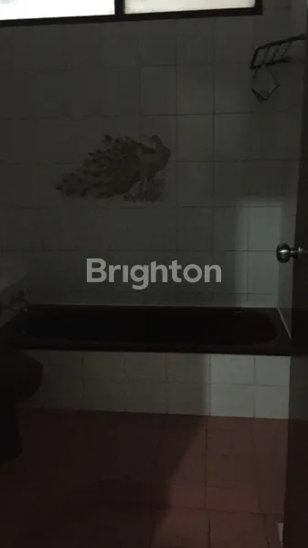 image RUMAH KANTOR DALAM KOMPLEK KOMERSIAL JL JEND SUPRAPTO CEMPAKA PUTIH STRATEGIS EKONOMIS DKT RS YARSI (7)