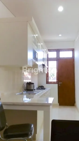 image RUMAH RADIO DALAM JAKSEL DENGAN MULTI KAMAR : 6 KAMAR TIDUR SEMUA KAMAR MANDI DALAM, PLUS KM TIDUR & KM MANDI ART. COCOK UNTUK MESS KARYAWAN (3)