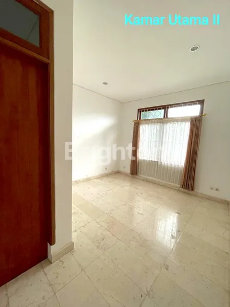 image RUMAH RADIO DALAM JAKSEL DENGAN MULTI KAMAR : 6 KAMAR TIDUR SEMUA KAMAR MANDI DALAM, PLUS KM TIDUR & KM MANDI ART. COCOK UNTUK MESS KARYAWAN (6)