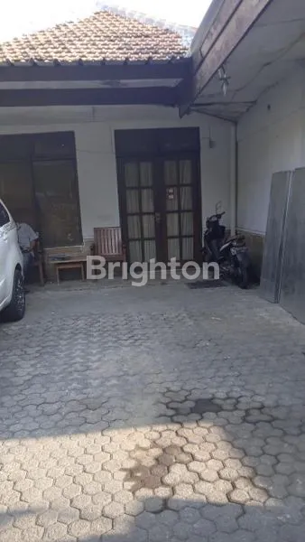 image LOKASI PREMIUM RUMAH TUA HITUNG TANAH SAJA CIDENG TANAH ABANG JAKARTA PUSAT (2)