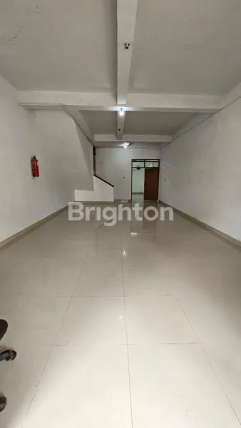 RUKO 2 LANTAI DI PUSAT NIAGA, LT 95M²