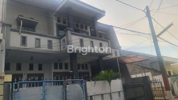 image RUMAH STRATEGIS FASILITAS LENGKAP, AKSES MUDAH TOL & STASIUN (1)