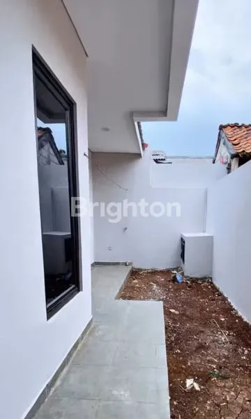 image RUMAH BARU DEKAT UPJ  DAN STASIUN JURANG MANGU LT 150M2 LB 195M2 (5)