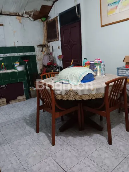 image DI JUAL RUMAH 2 LANTAI DI JALAN UTAMA KOMPLEKS (4)