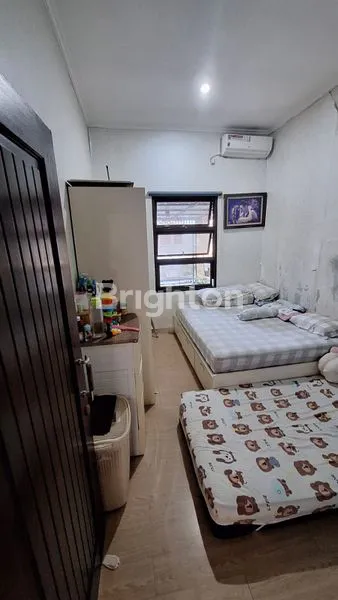 image RUMAH 2 LANTAI CANTIK DI JAGAKARSA, SHM (8)