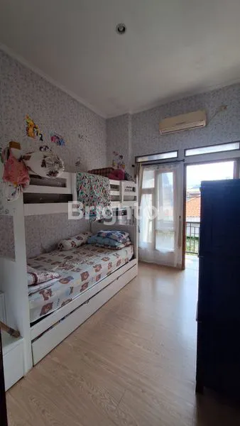 image RUMAH 2 LANTAI CANTIK DI JAGAKARSA, SHM (7)