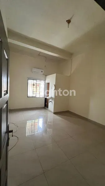 image RUKO 3 LANTAI DI JALAN PASAR 3/TUASAN MEDAN. (6)