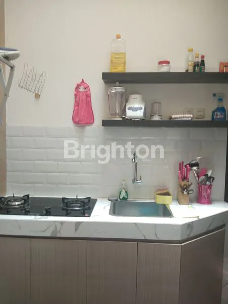 image DI JUAL RUMAH CANTIK 2 LANTAI DI JALAN KUSUMA (5)