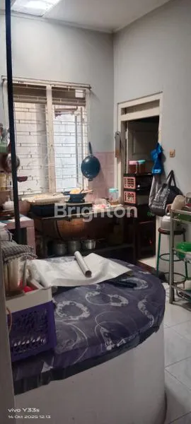 image RUMAH MODERN SIAP HUNI DI JL WOLOGITO  SEMARANG (8)