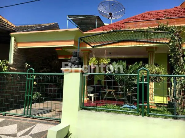 image RUMAH ASRI DI TENGAH KOTA SIAP HUNI LOKASI STRATEGIS DI KOTA MALANG (2)