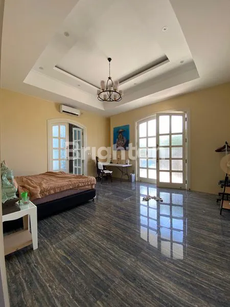 image DIJUAL RUMAH 3 ½ LANTAI DI PURI GADING – POTENSI BESAR DAN SIAP SENTUHAN AKHIR (6)