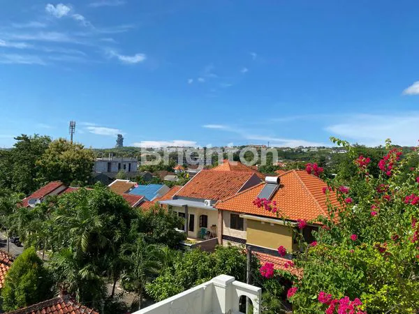 image DIJUAL RUMAH 3 ½ LANTAI DI PURI GADING – POTENSI BESAR DAN SIAP SENTUHAN AKHIR (1)