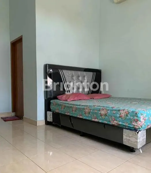 image RUMAH CANTIK BERSIH TANAH LUAS (7)