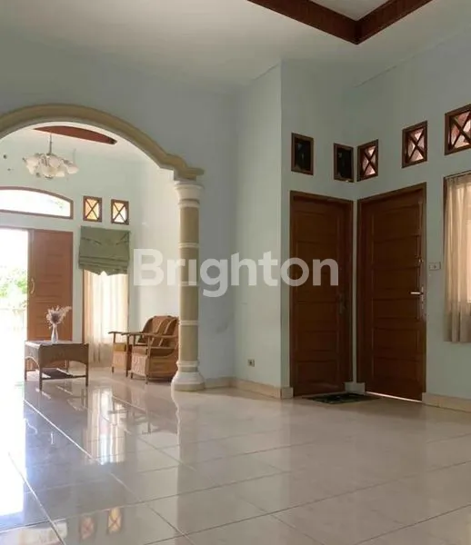 image RUMAH CANTIK BERSIH TANAH LUAS (3)