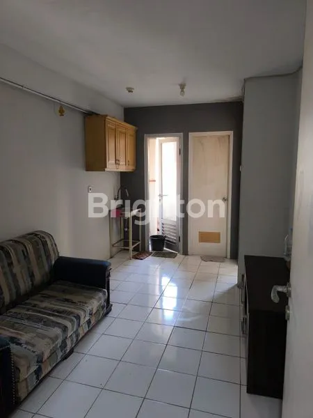 DIJUAL APARTEMEN GADING NIAS TOWER ALAMANDA SEMI FURNISH 2 KAMAR TIDUR 2BR LANTAI TINGGI