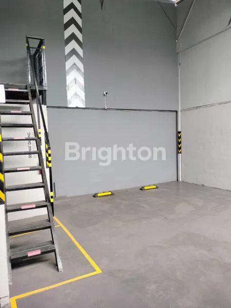 image GUDANG DEKET PIK 1 & TOL JORR \NDI SEWAKAN (6)