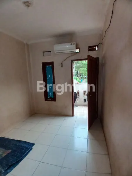image JUAL CEPAT DAN MURAH RUMAH KONTRAKAN 6 KAMAR DAERAH CIPINANG, JAKARTA TIMUR (2)