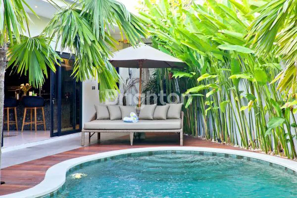 image VILLA MEWAH 3KT DI SEMINYAK, LT 300M² (3)