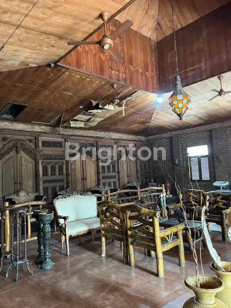 image RUMAH ANTIK STRATEGIS UNGARAN SEMARANG SELATAN JAWA TENGAH (2)