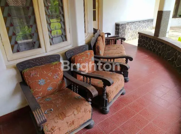 image RUMAH ASRI BANGUNAN BELANDA DI JANTUNG KOTA BANDUNG (6)