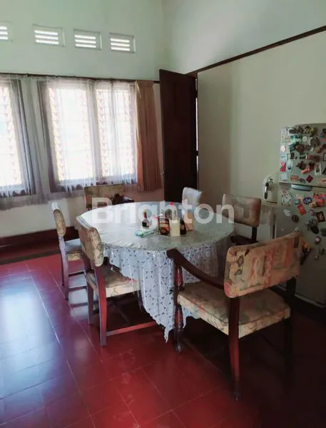 image RUMAH ASRI BANGUNAN BELANDA DI JANTUNG KOTA BANDUNG (4)
