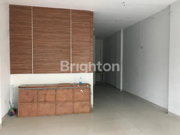 image RUKO GANDENG 3 UNIT ELANG LAUT PIK JAKARTA UTARA SIAP HUNI  (3)