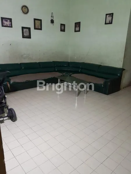 image JUAL SEGERA RUMAH 2 LANTAI DI SAWOJAJAR 1 (5)