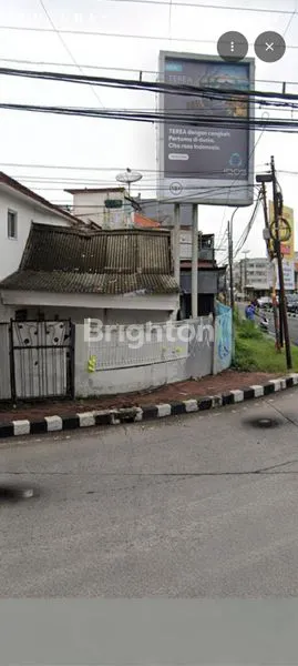 image BILLBOARD SPECIALIZE TWO (2)