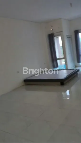 image DISEWAKAN RUKO DESIGN KANTOR DITENGAH KOTA (4)