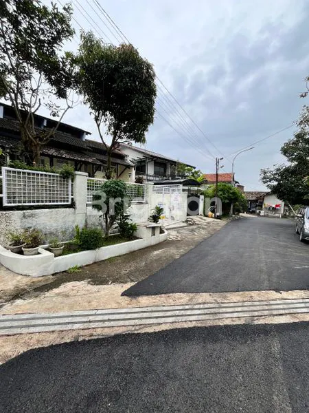 image RUMAH STRATEGIS DEKAT KAMPUS UPI & NHI (2)