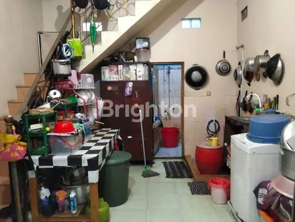 image RUMAH 1.5 LT JALAN KOMARUDIN PENGGILINGAN CAKUNG JAKARTA TIMUR STRATEGIS BEBAS BANJIR (5)